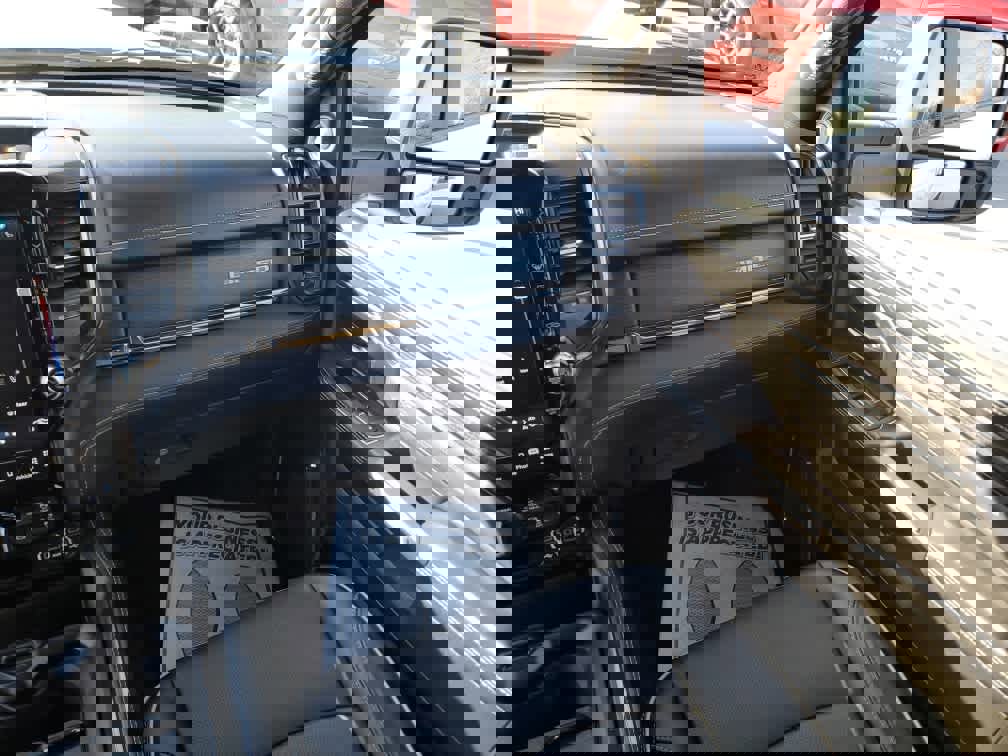 Used 2024 RAM 3500 Limited image 16