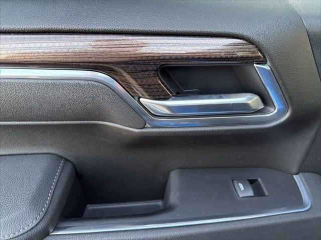 Used 2025 Chevrolet Silverado 1500 LT image 19