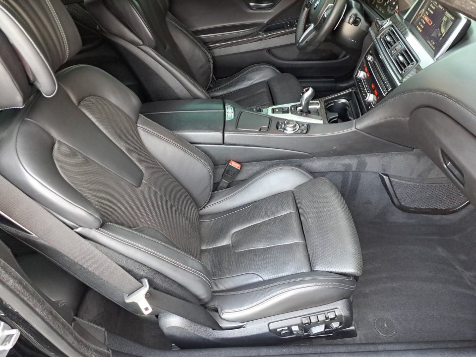 Used 2014 BMW M6 Convertible RWD image 14