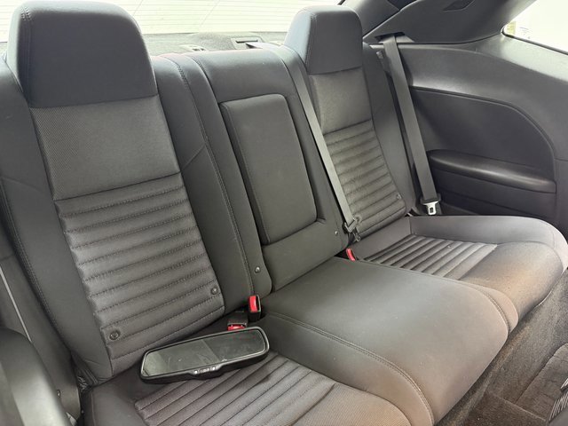 Used 2013 Dodge Challenger R/T image 29