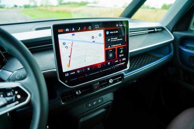 New 2025 Volkswagen ID. Buzz Pro S image 14