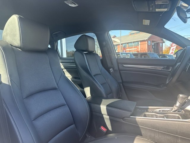 Used 2022 Honda Accord Sport image 25