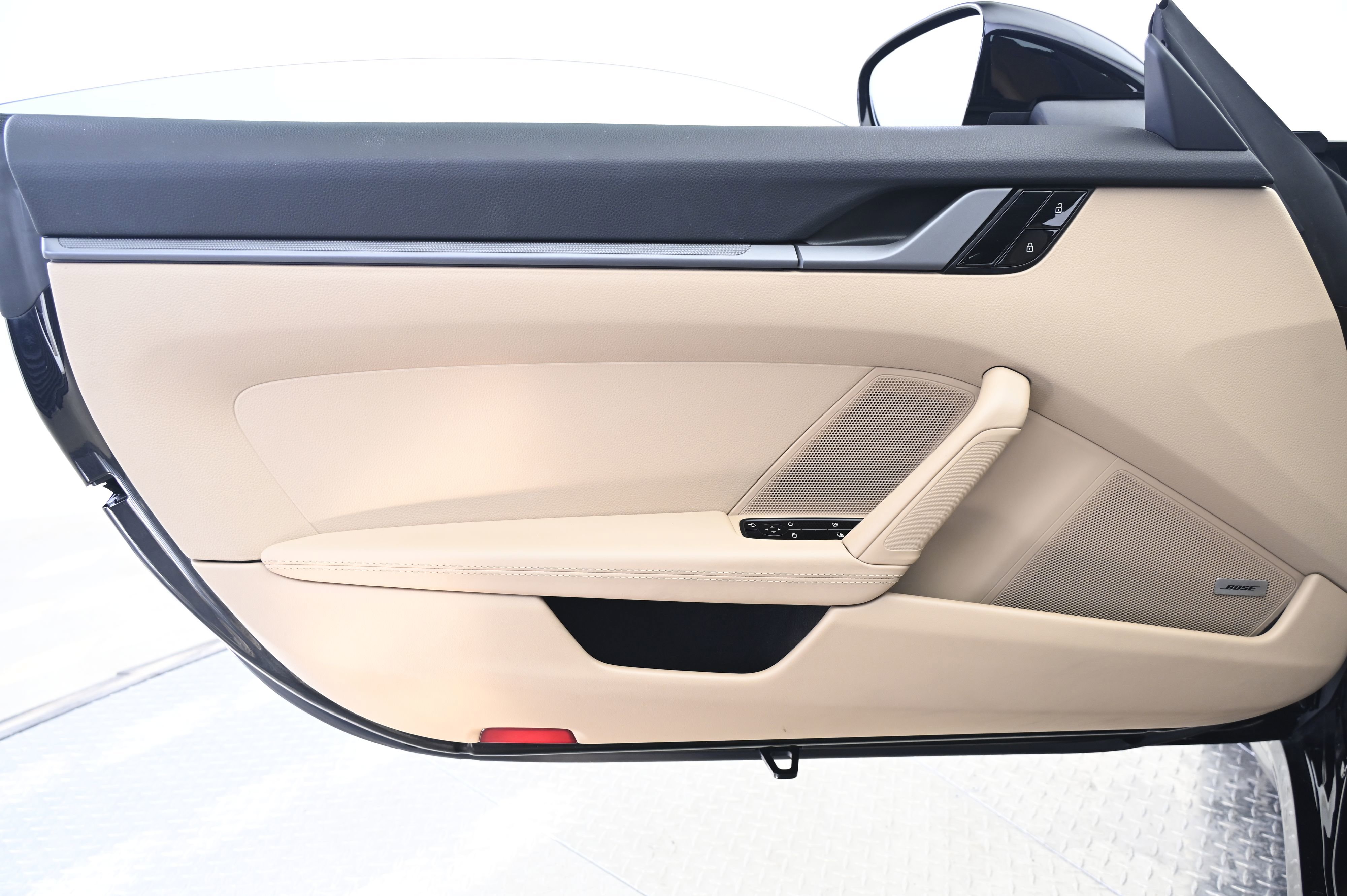 Certified 2020 Porsche 911 Carrera 4S image 22