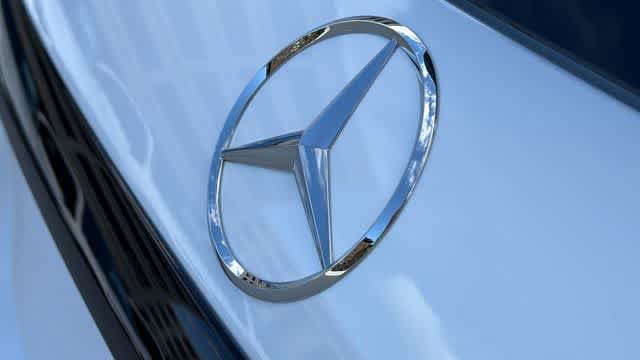 Used 2026 Mercedes-Benz GLC 300 4MATIC image 10