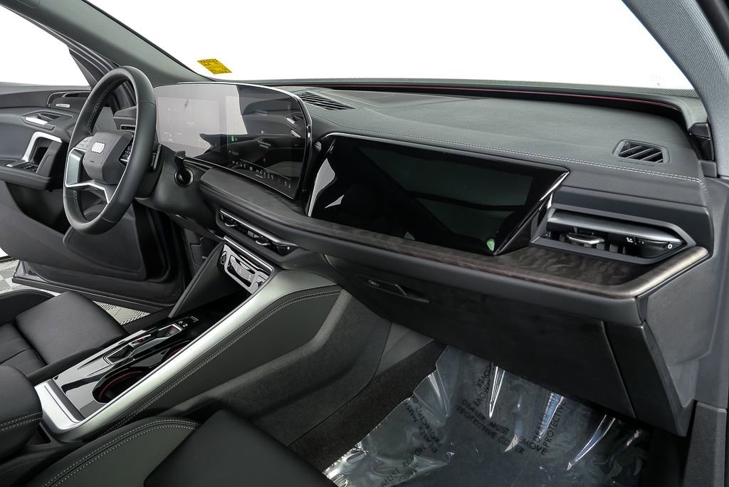 Used 2025 Audi Q5 Premium Plus image 24