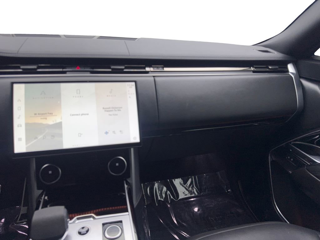 Used 2023 Land Rover Range Rover SE image 52