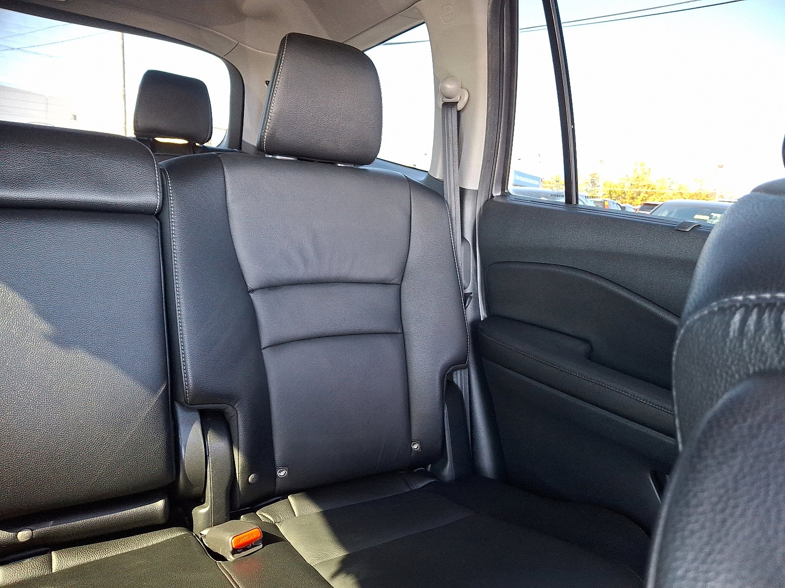 Used 2022 Honda Pilot Special Edition image 16