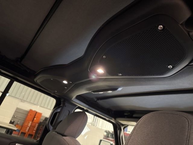 New 2026 Jeep Gladiator Sport image 10