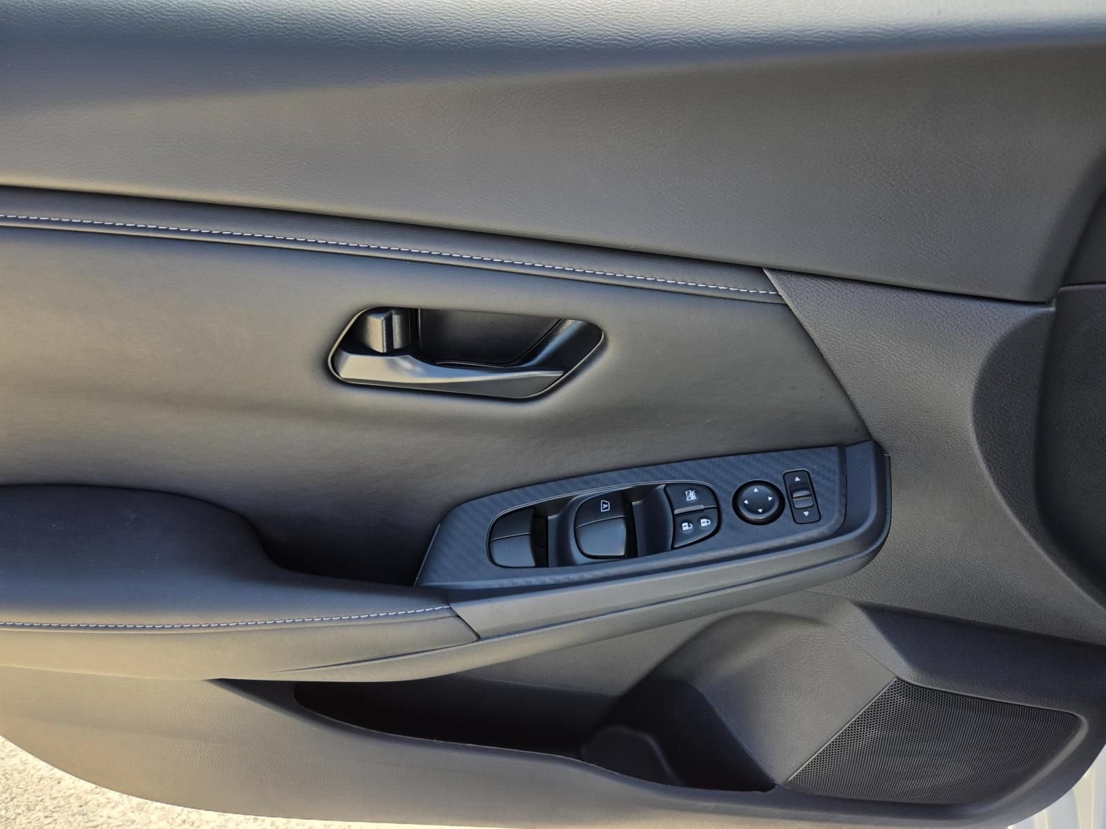 Certified 2025 Nissan Sentra S FWD image 17