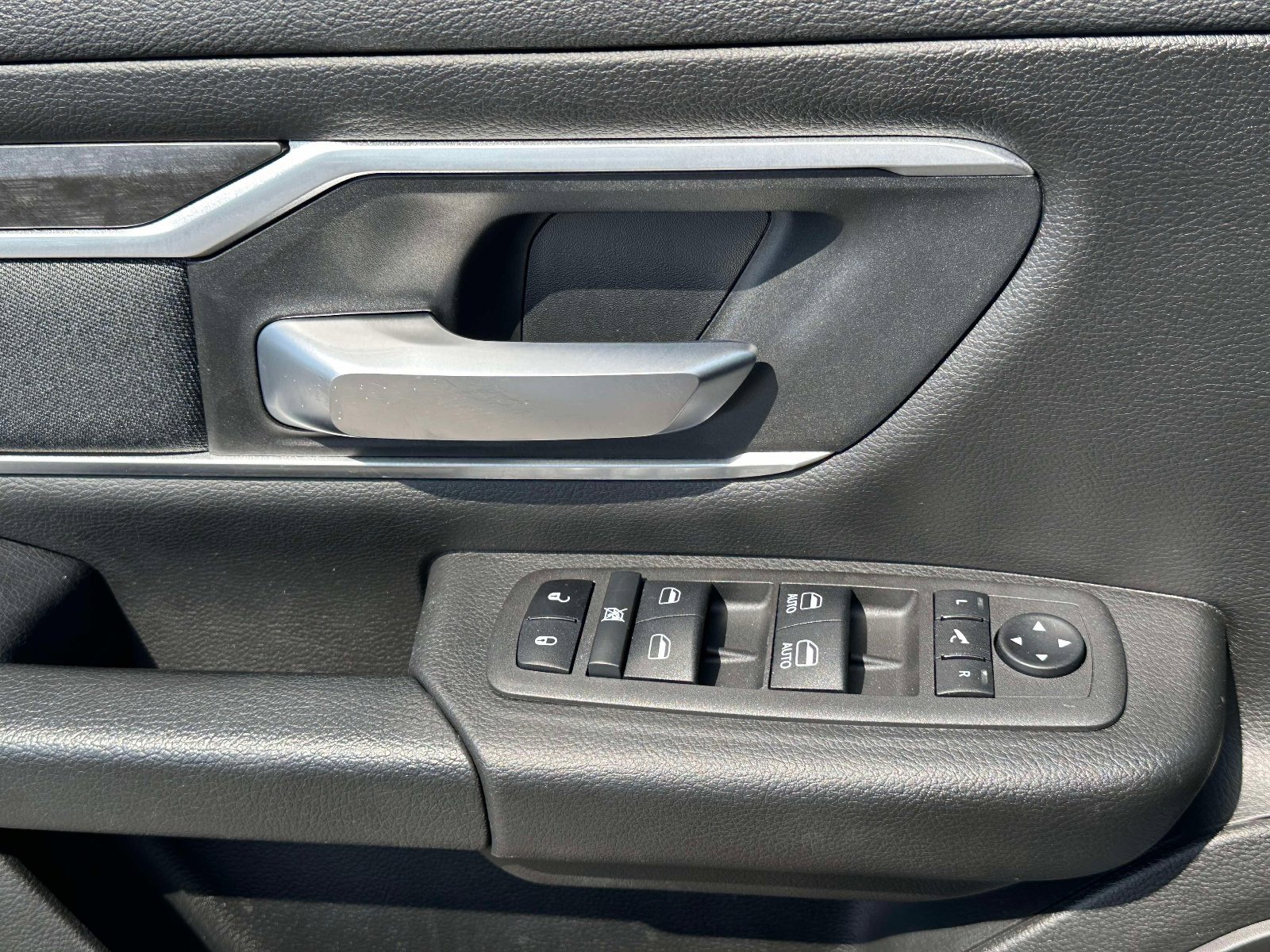 Used 2022 RAM 1500 Big Horn image 18