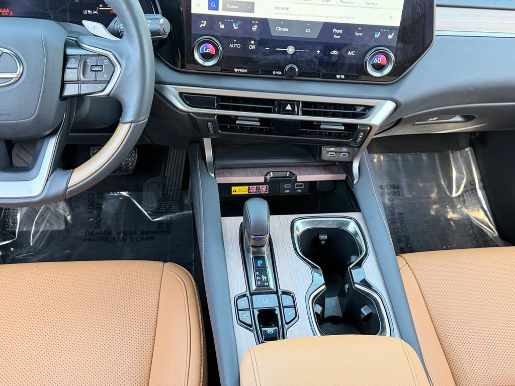Certified 2025 Lexus RX 350 Premium w/ Accessory Package (Z1) AWD/4WD image 13