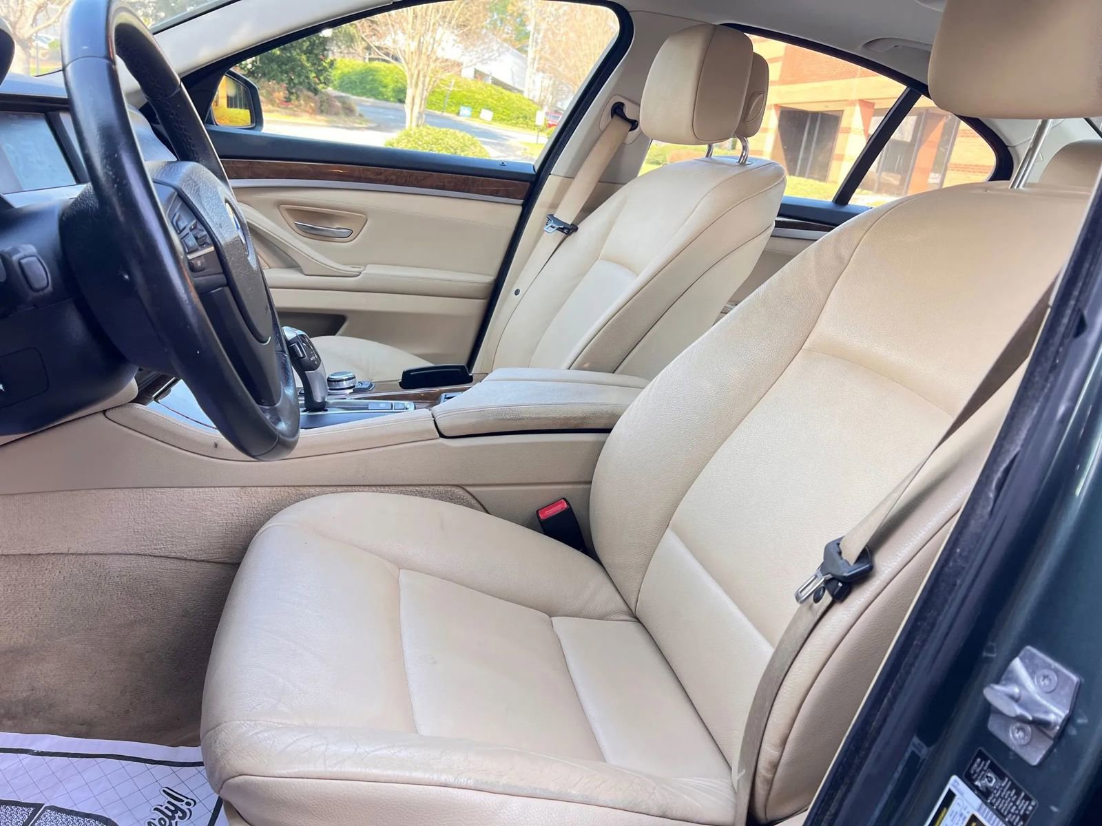 Used 2011 BMW 535i xDrive Sedan image 13