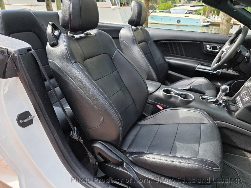 Used 2015 Ford Mustang Premium image 34