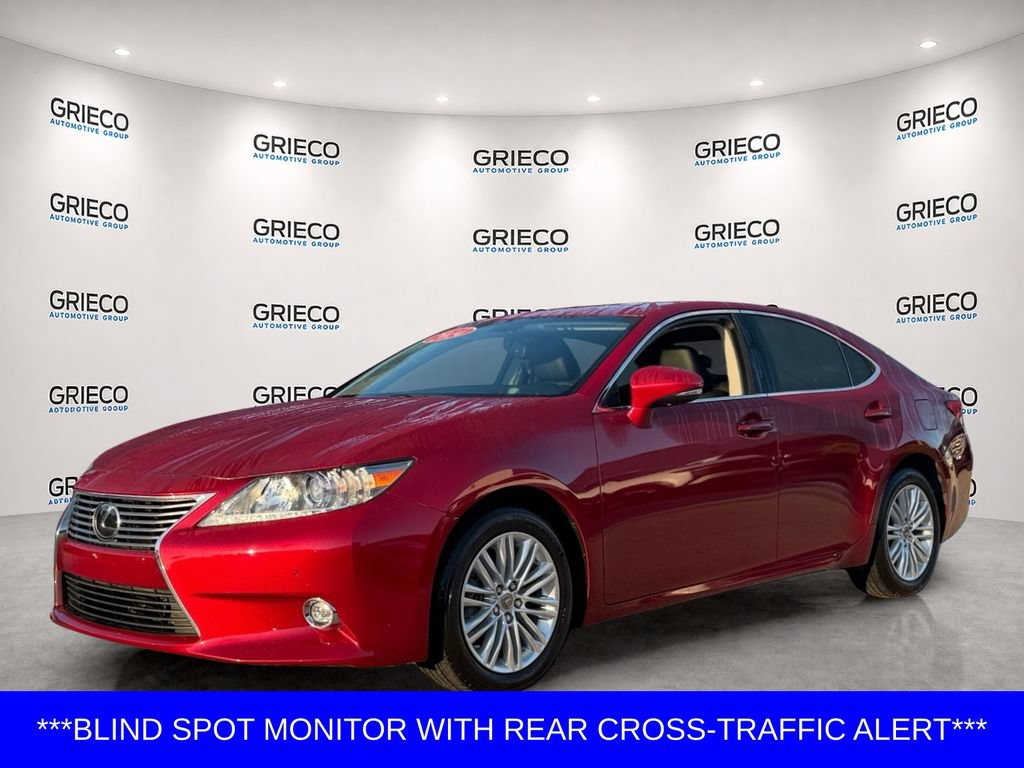 Used 2014 Lexus ES 350 w/ Luxury Package FWD image 3