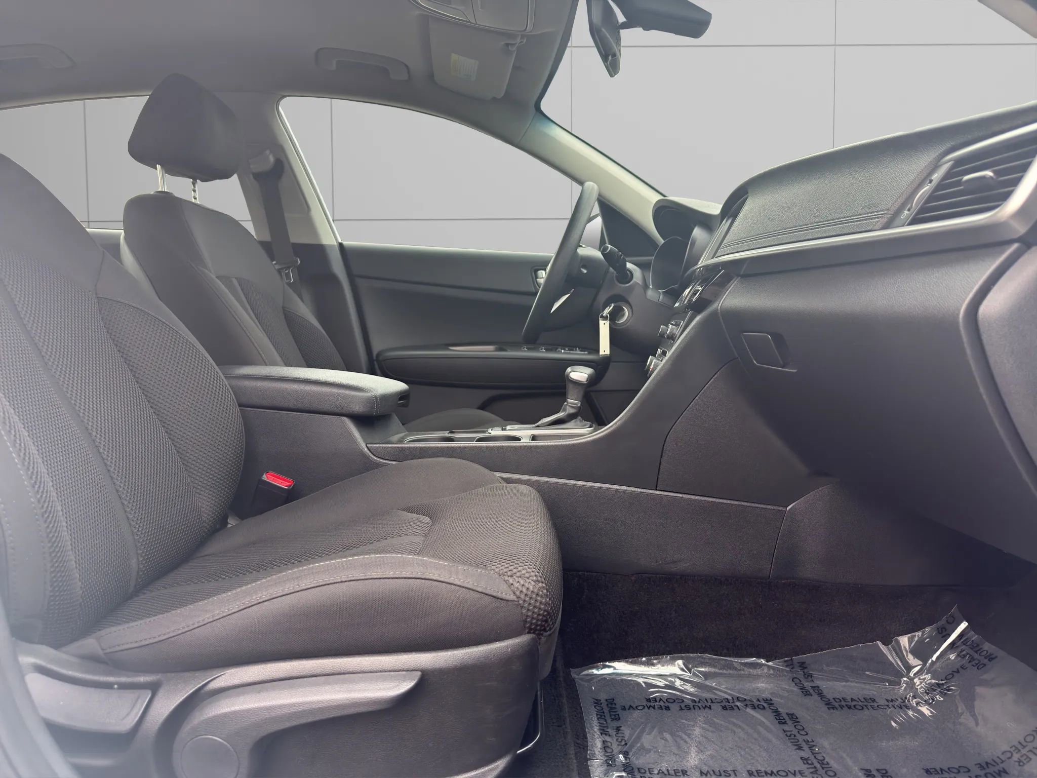 Used 2020 Kia Optima LX FWD image 14