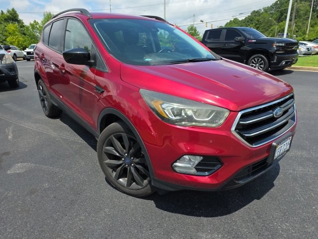 Used 2018 Ford Escape SE w/ Ford Safe & Smart Package AWD/4WD image 6