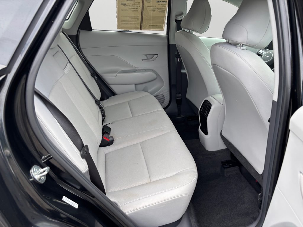 Used 2024 Hyundai Kona SEL FWD image 13