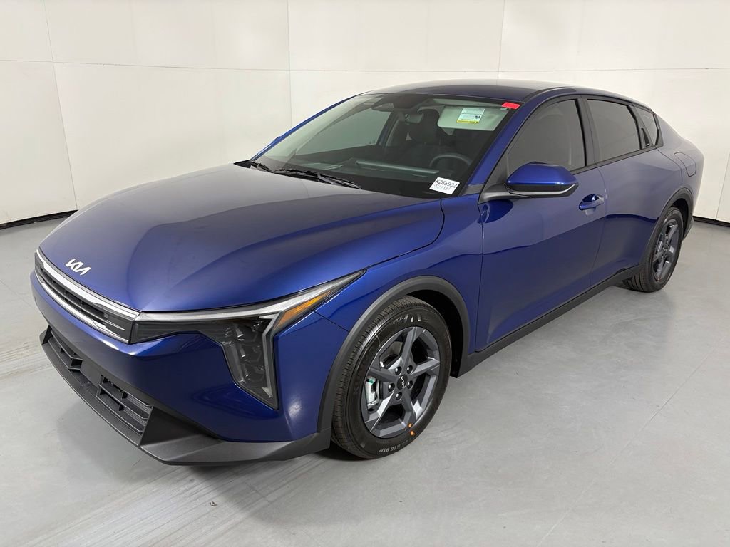 New 2026 Kia K4 FWD image 4
