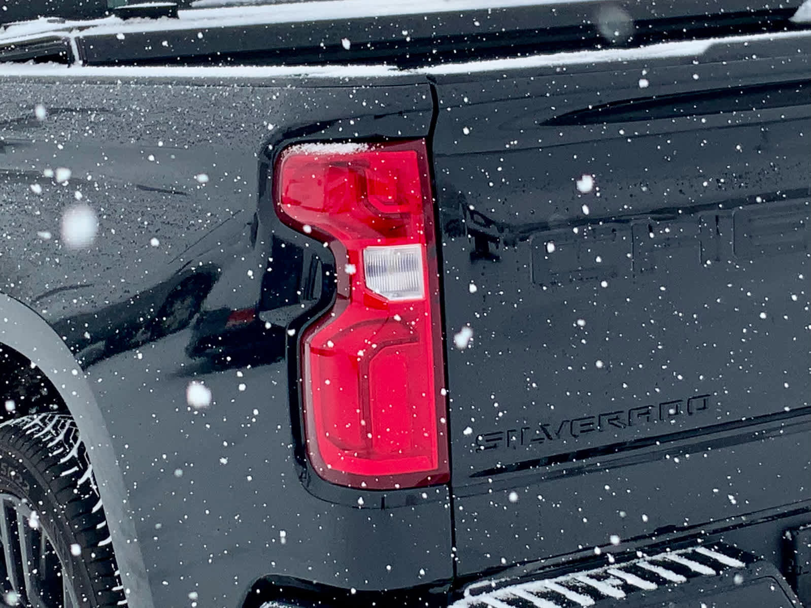 Used 2021 Chevrolet Silverado 1500 High Country image 12