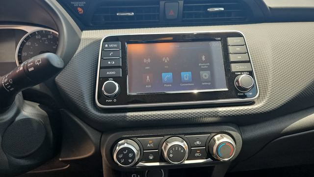 Used 2025 Nissan Kicks Play S FWD image 19