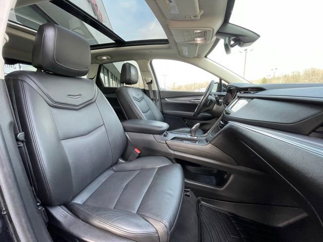 Used 2019 Cadillac XT5 Premium Luxury image 29