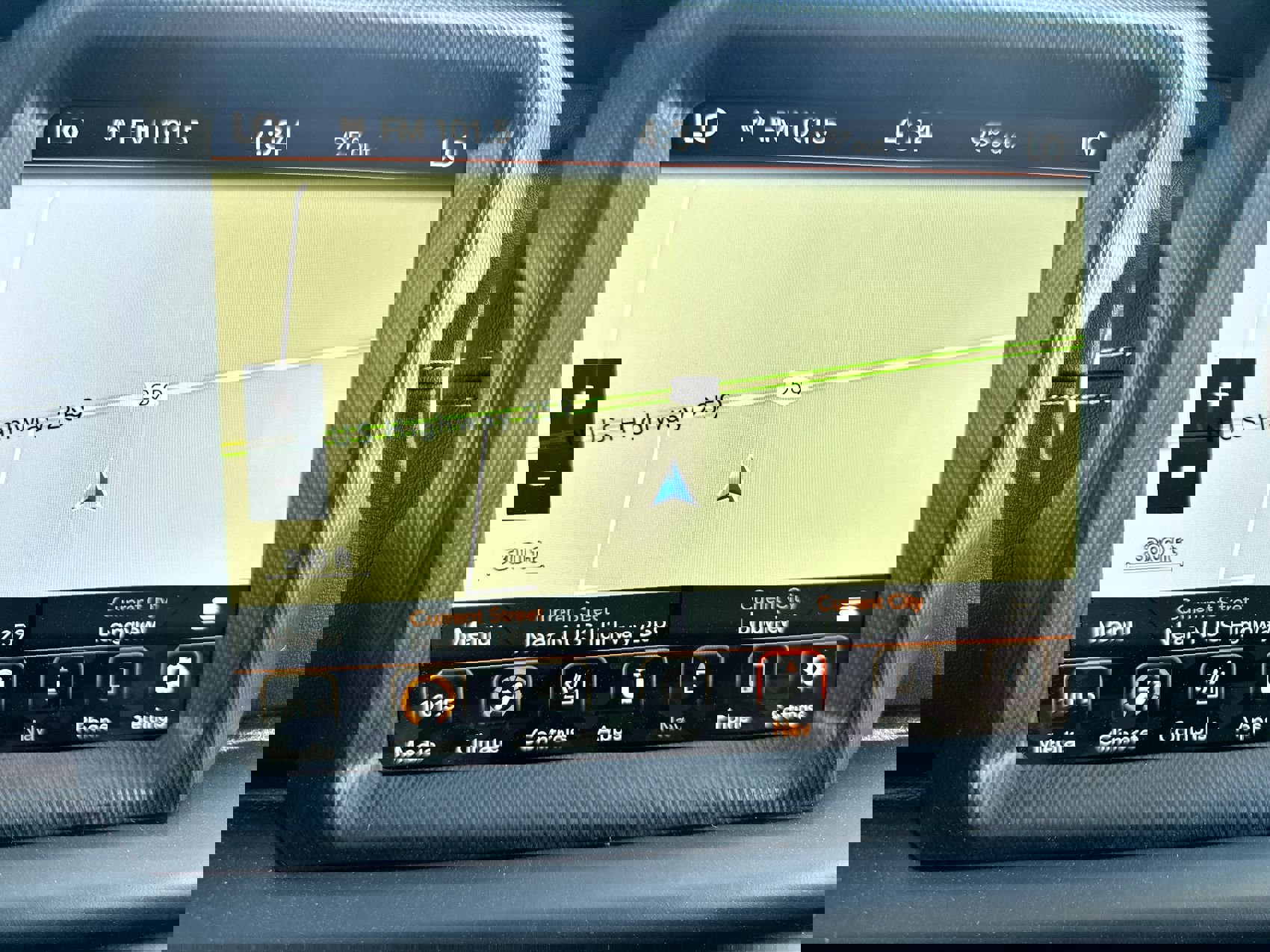 New 2023 Jeep Wrangler Sahara w/ Cold Weather Group image 18