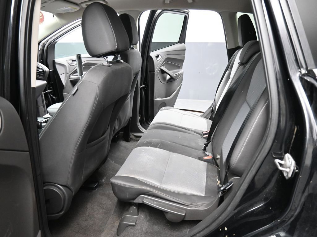 Used 2017 Ford Escape SE AWD/4WD image 23