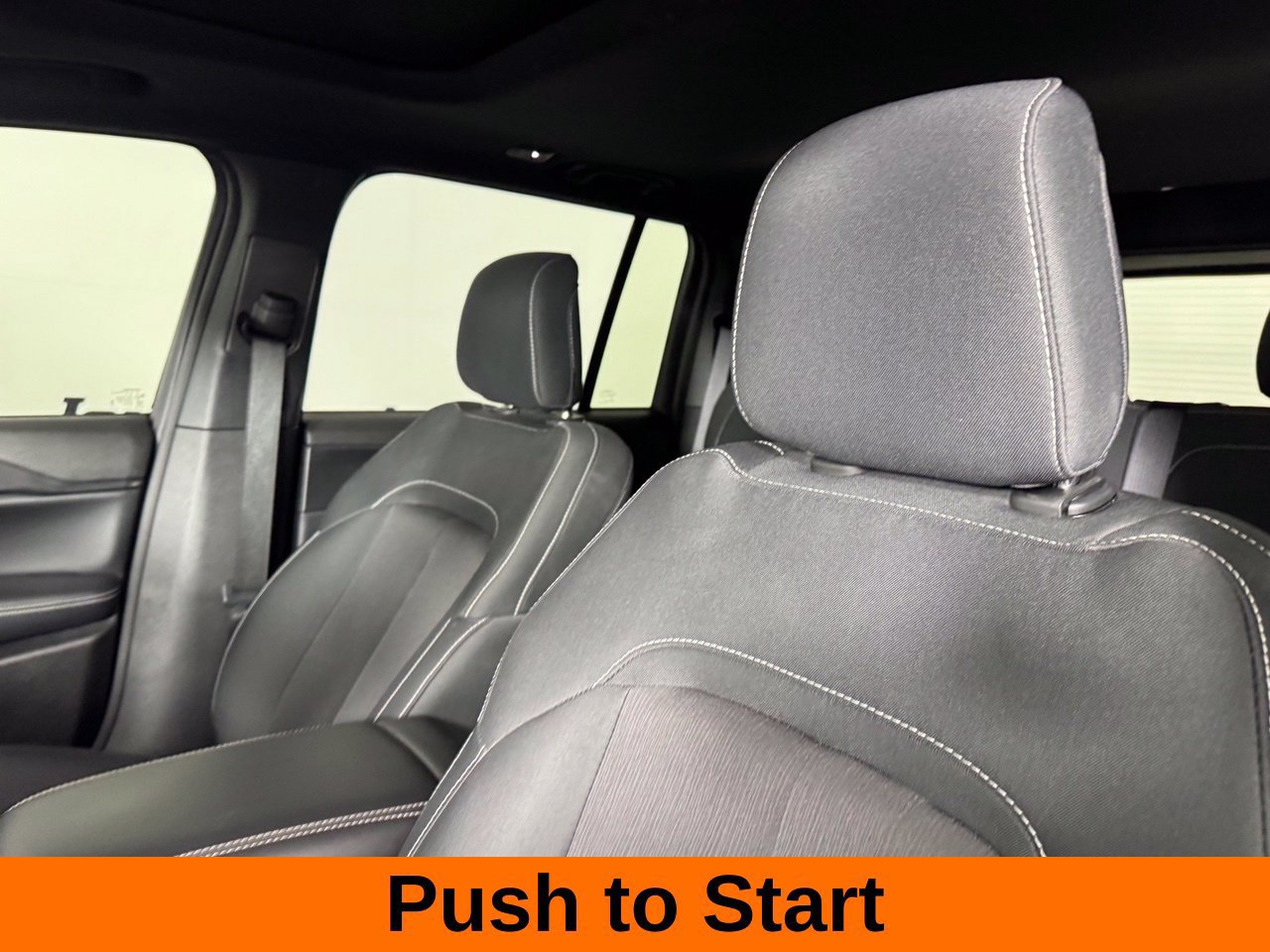 Used 2024 Jeep Grand Cherokee Laredo X w/ Luxury Tech Group I AWD/4WD image 12