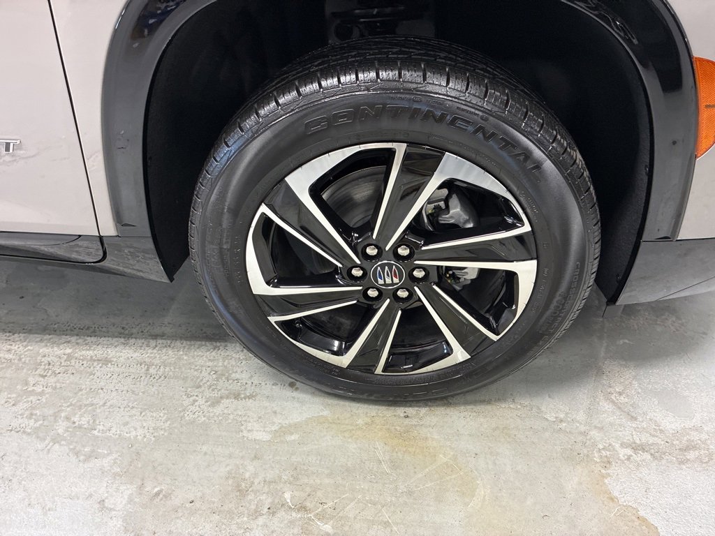 New 2026 Buick Enclave Sport Touring w/ Power Package image 4