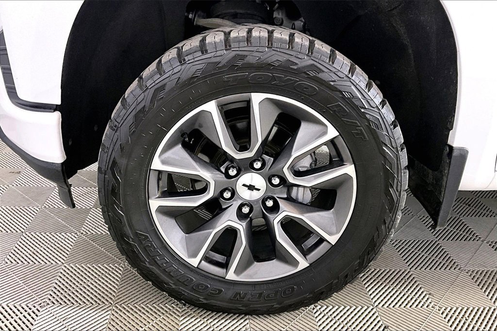 Used 2019 Chevrolet Silverado 1500 RST image 7