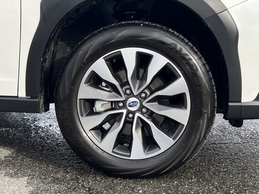 Certified 2025 Subaru Outback Limited image 10