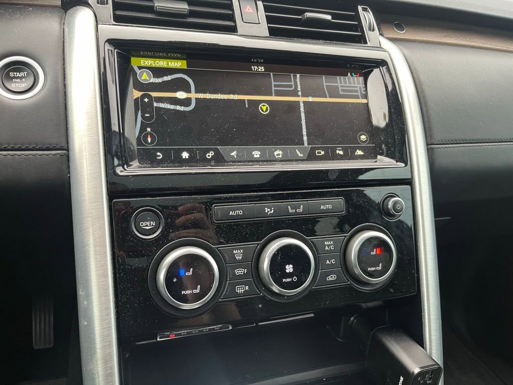 Used 2018 Land Rover Discovery HSE Luxury AWD/4WD image 10