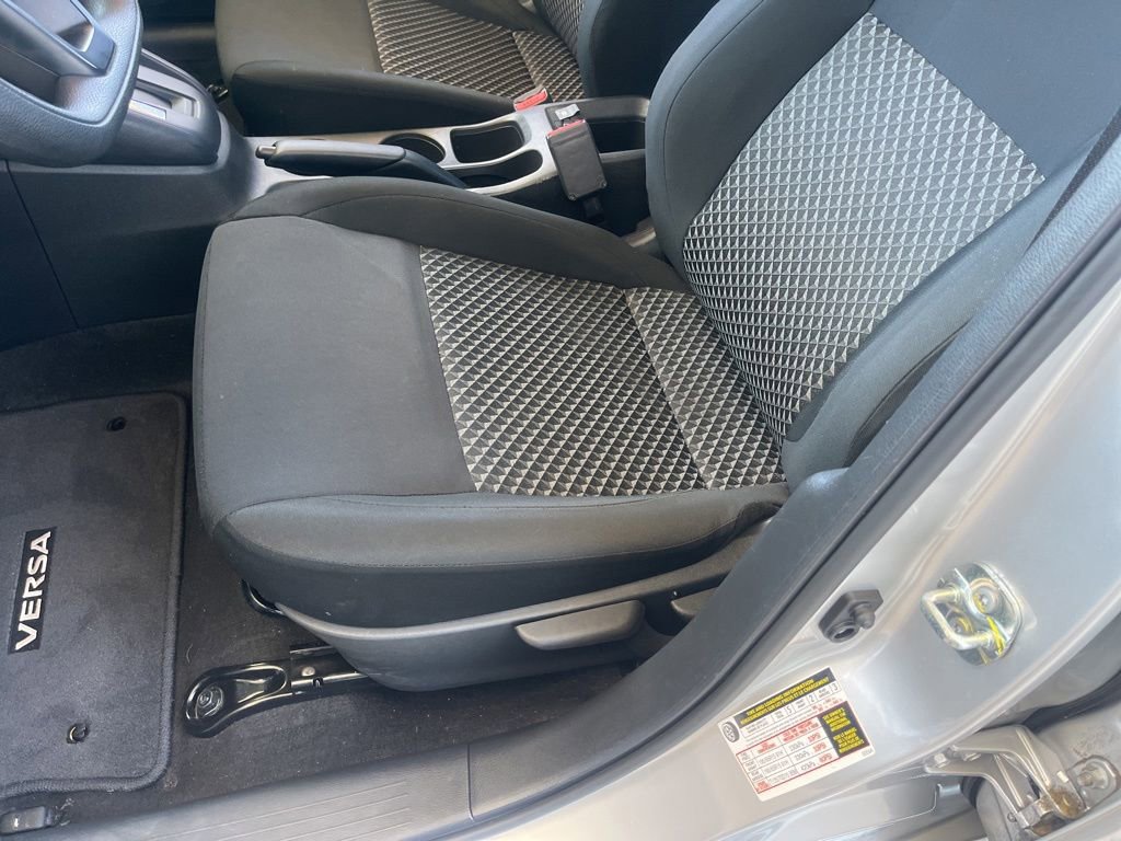 Used 2024 Nissan Versa S w/ Trunk Package image 7