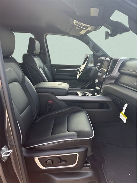 Used 2026 RAM 1500 Laramie w/ Night Edition image 25