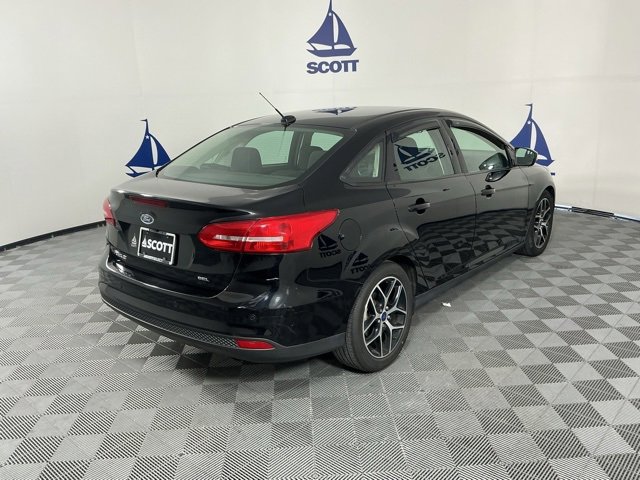 Used 2018 Ford Focus SEL w/ Cold Weather Package image 6