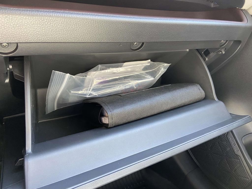 Used 2025 Toyota RAV4 Limited FWD image 32