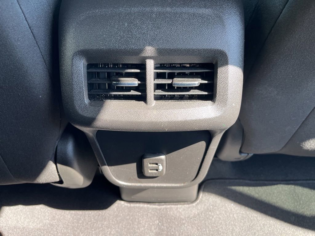 Used 2023 Chevrolet Equinox LT FWD image 50
