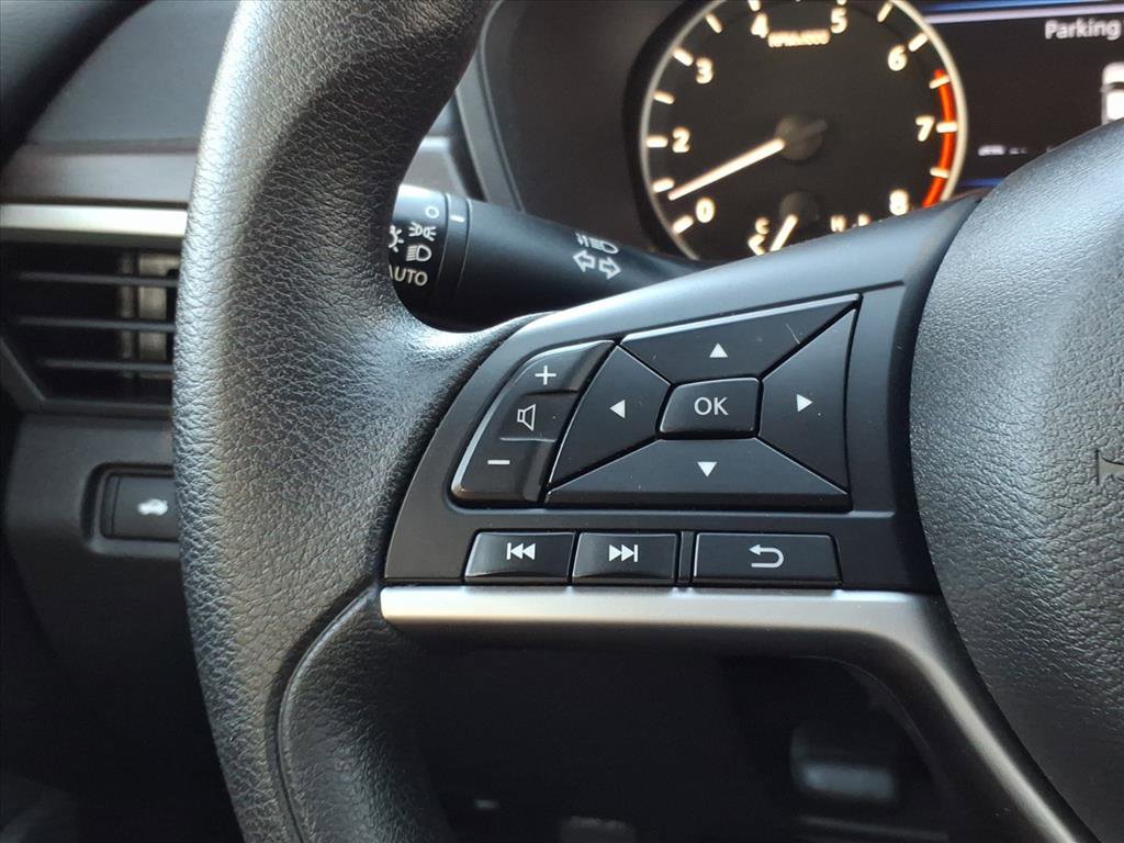 Used 2024 Nissan Altima 2.5 SV image 26