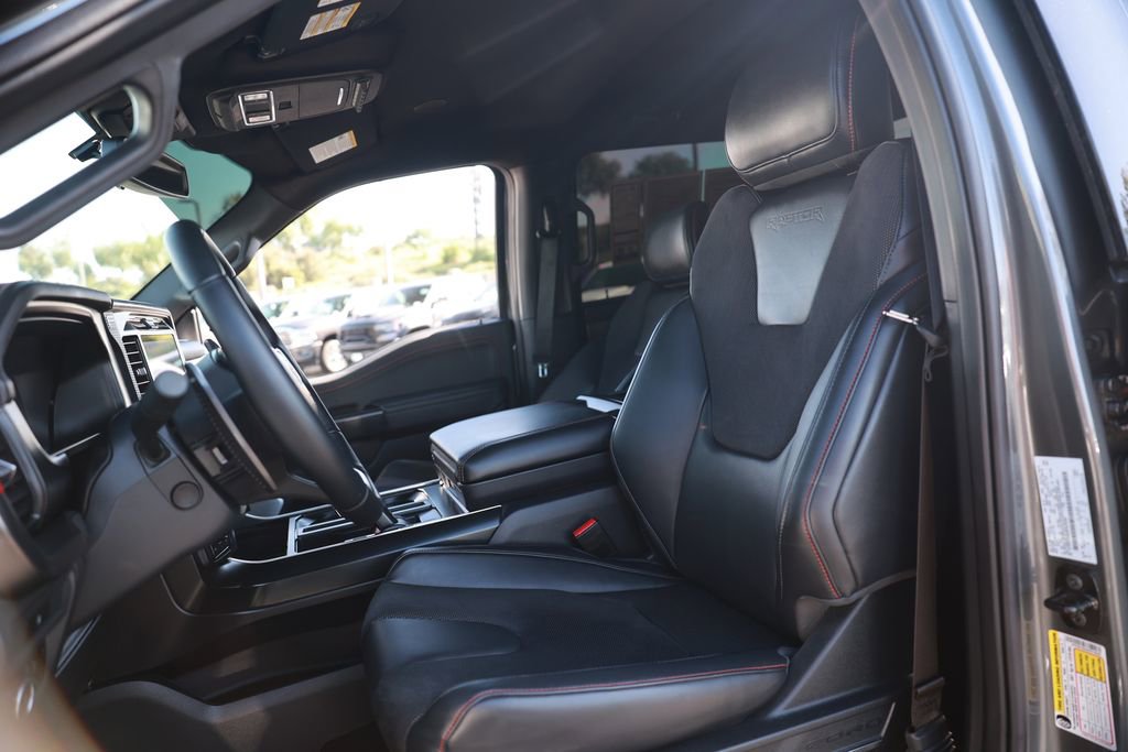 Used 2025 Ford F150 Raptor image 18