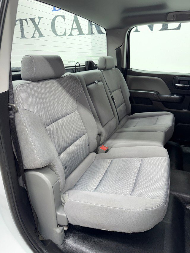 Used 2019 Chevrolet Silverado 2500 W/T AWD/4WD image 28