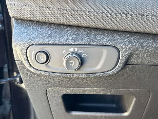 Used 2024 Chevrolet TrailBlazer LT w/ Driver Confidence Package image 20