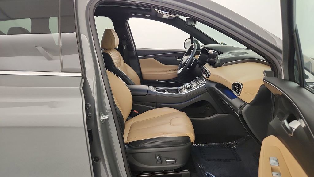 Used 2023 Hyundai Santa Fe Calligraphy image 31