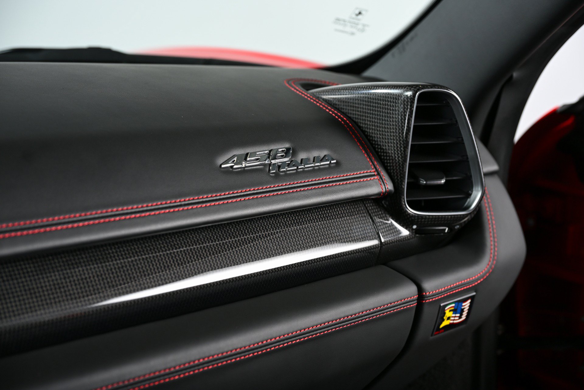 Used 2014 Ferrari 458 Italia Coupe RWD image 20
