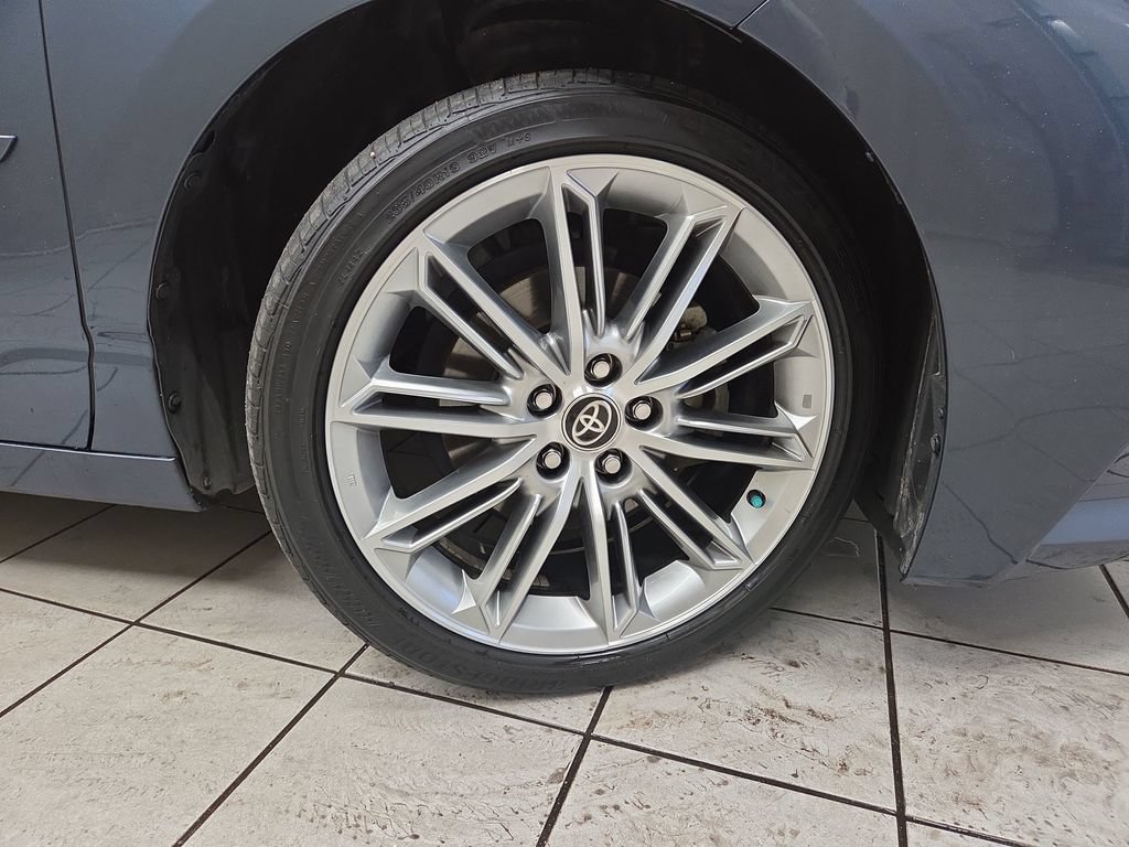 Used 2021 Toyota Avalon Limited w/ Advanced Safety Package AWD/4WD image 8