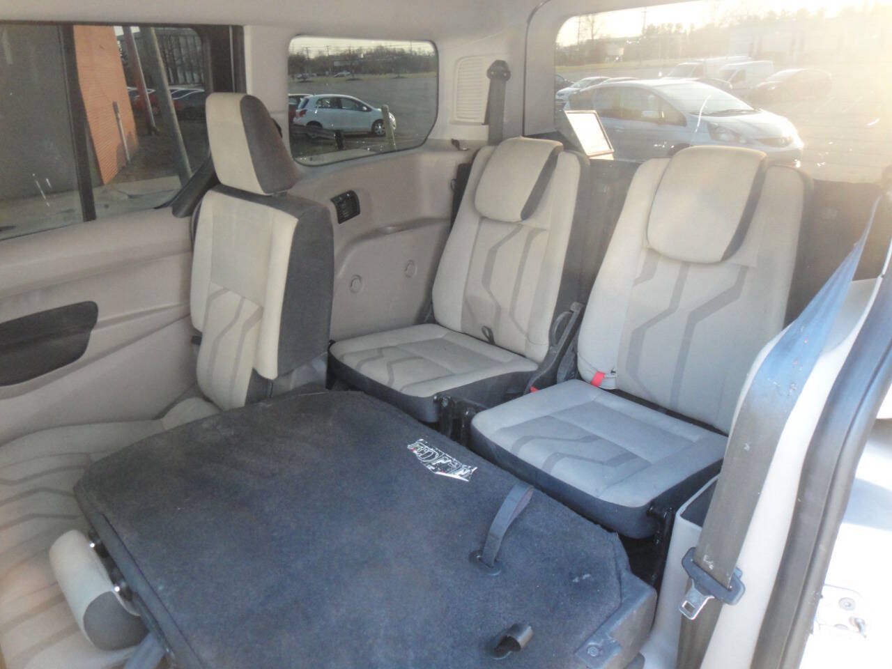 Used 2015 Ford Transit Connect XLT FWD image 19