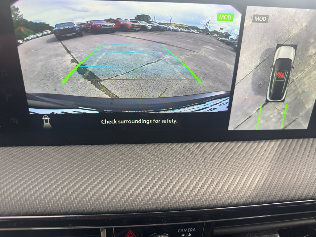 Used 2025 Nissan Kicks SR image 23