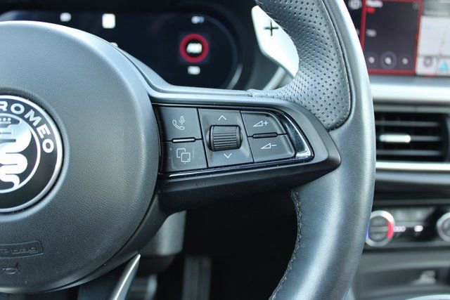 Used 2024 Alfa Romeo Stelvio Veloce image 26