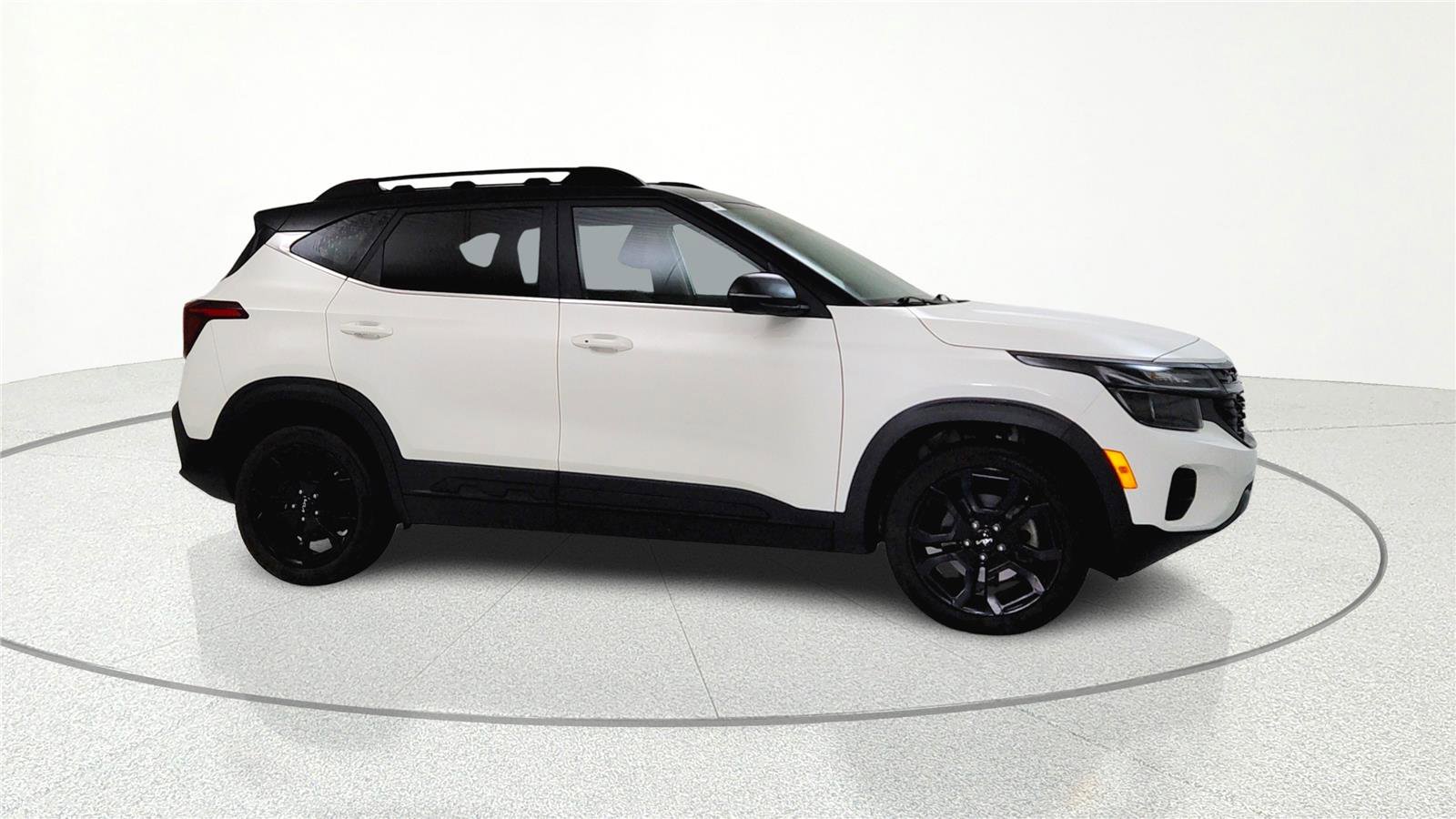 Used 2024 Kia Seltos X-Line image 34