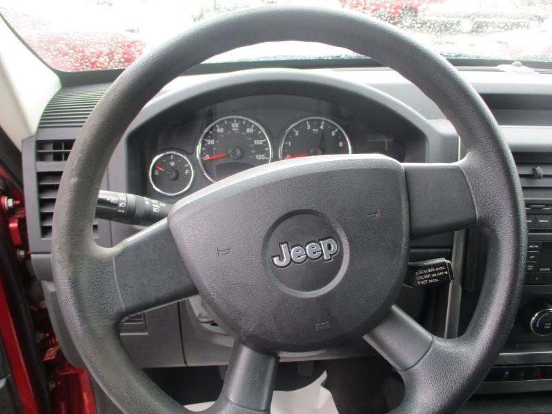 Used 2010 Jeep Liberty Sport w/ Popular Equipment Group AWD/4WD image 12