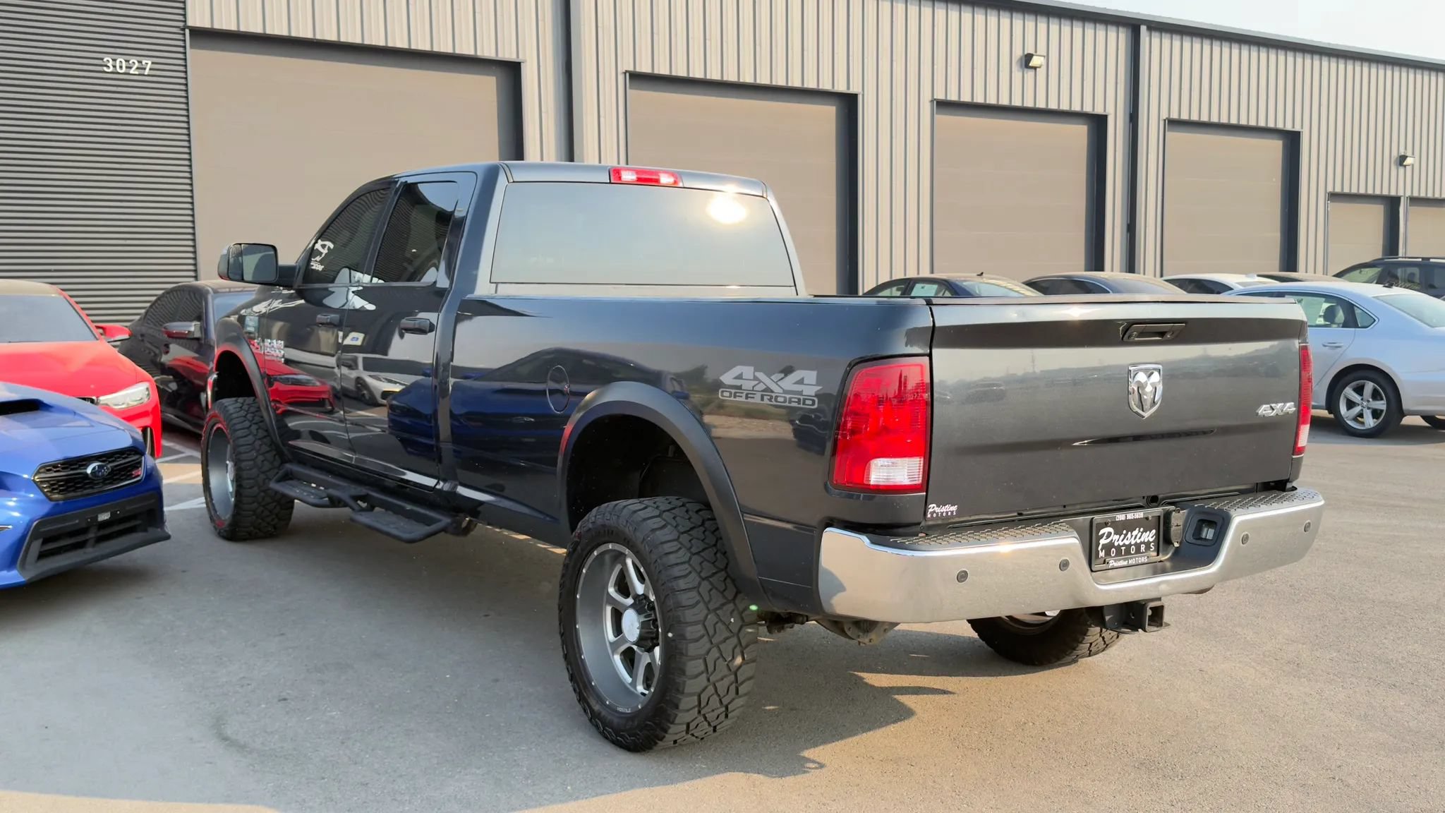 Used 2018 RAM 2500 Tradesman w/ Chrome Appearance Group AWD/4WD image 5